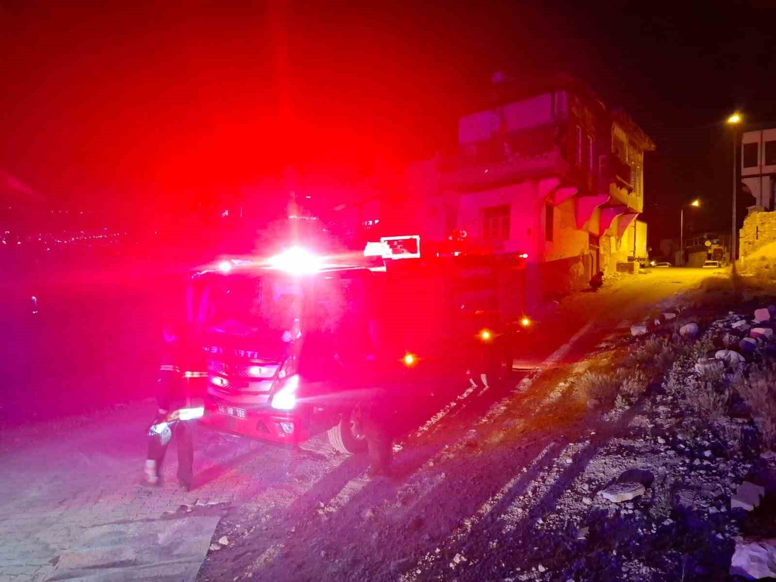 Kahramanmaraş’ta metruk binada göçük
