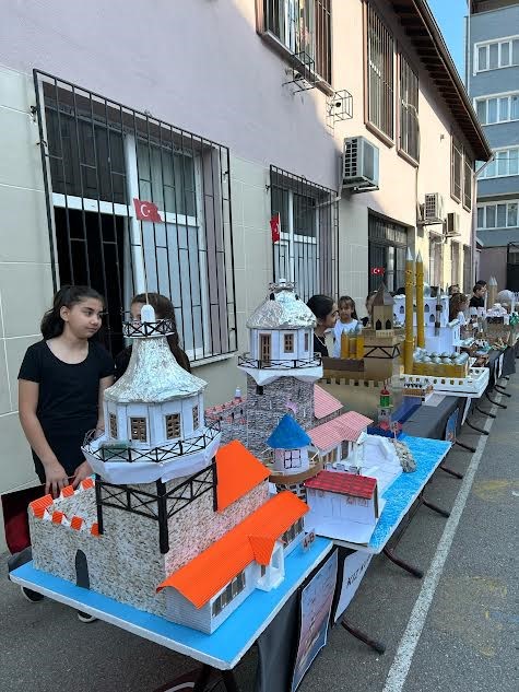 Fatih İlkokulu’nda coşkulu fetih kutlaması