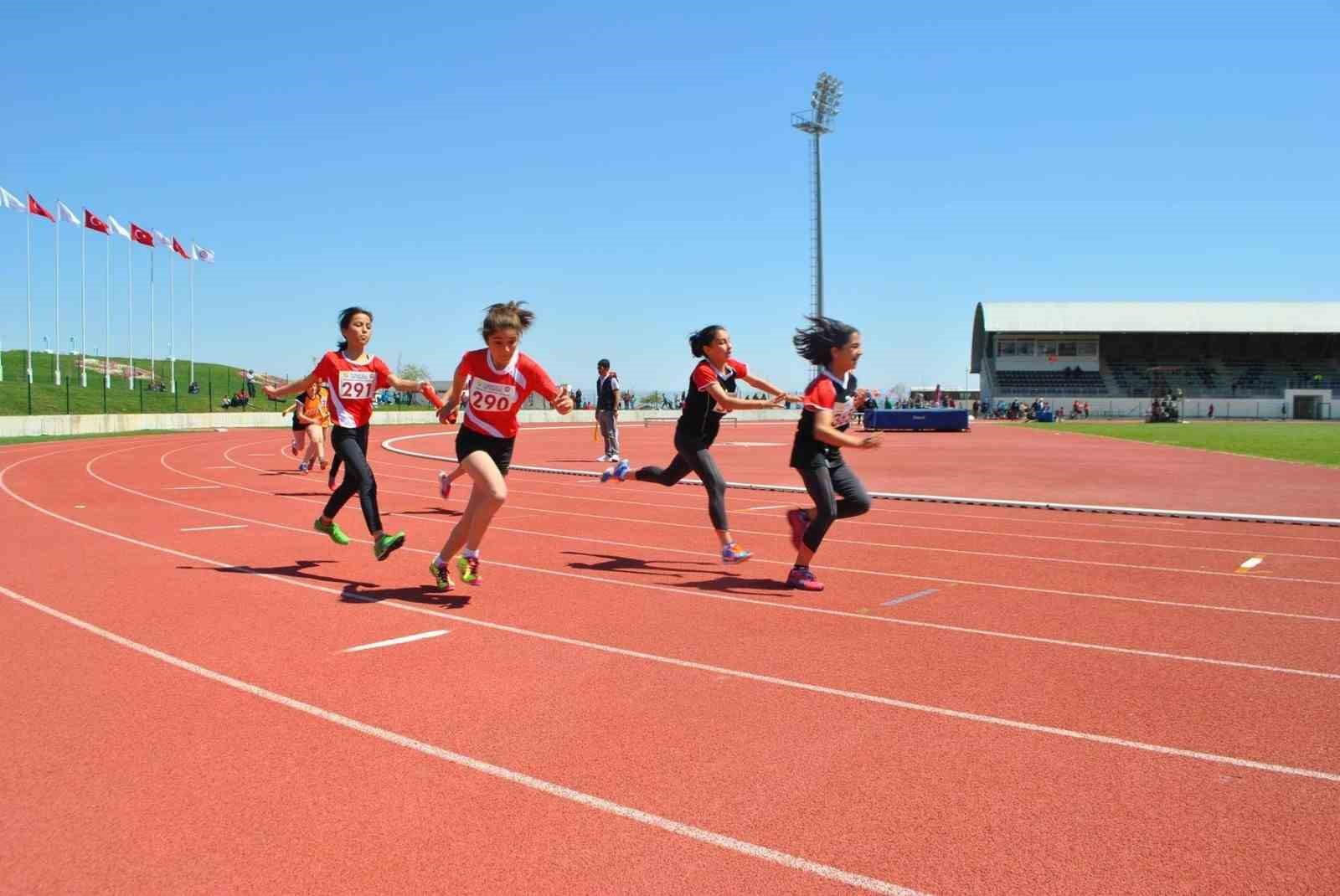 Atletizmin yıldızları Denizli’de buluşuyor
