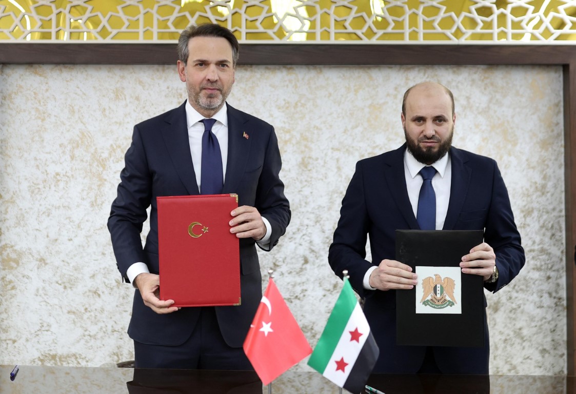 Bakan Bayraktar, Suriye'ye enerji ihracatına ilişkin mutabakat zaptı imzaladı