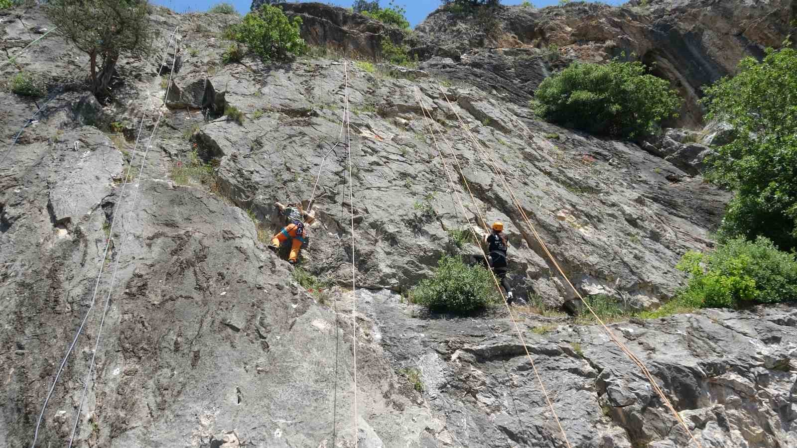 Nusret Kaya Tırmanış Şenliği’nin 6.’sı yapıldı