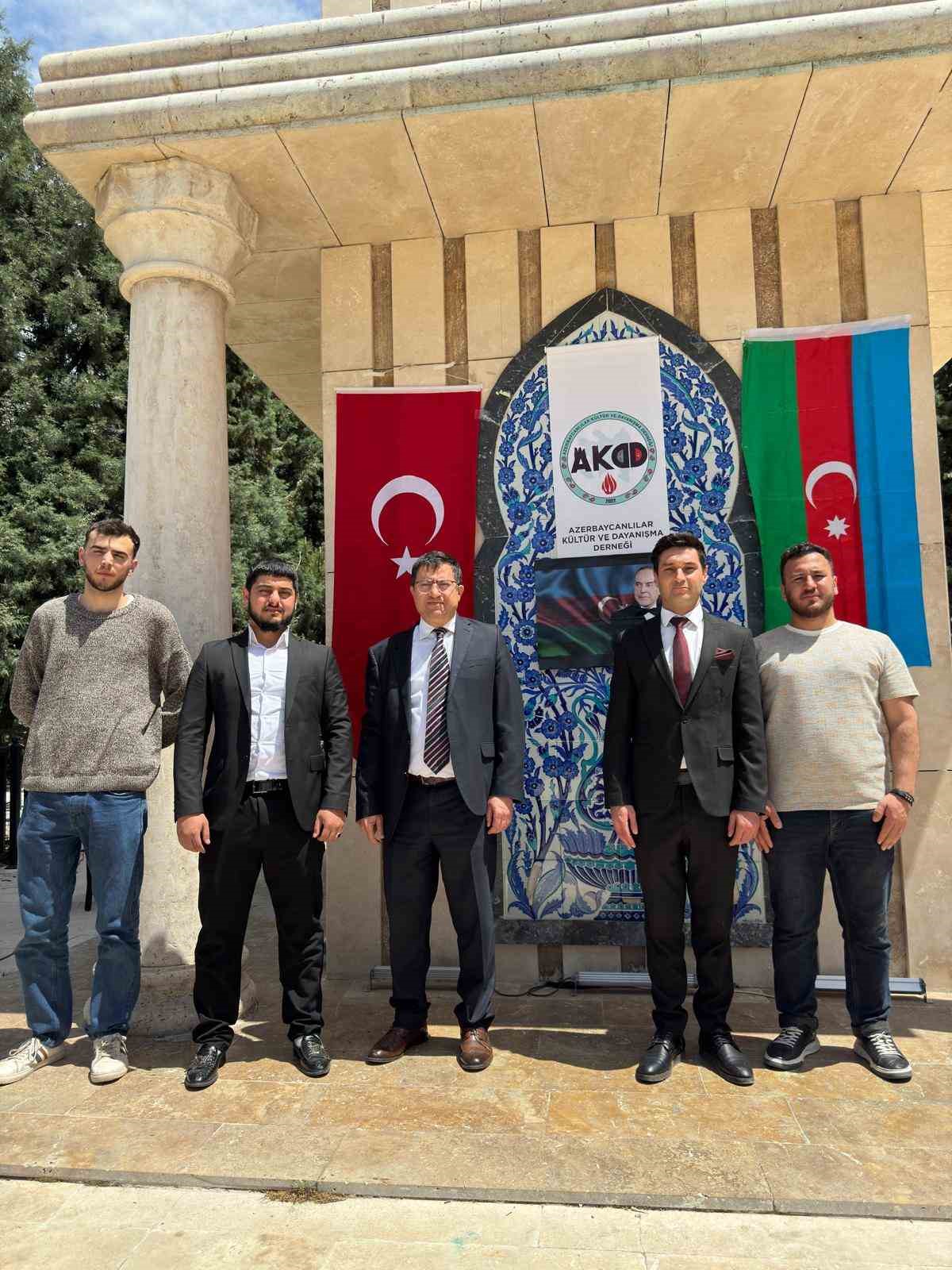 Kütahya’da Haydar Aliyev’in 102. doğum günü anısına resim sergisi