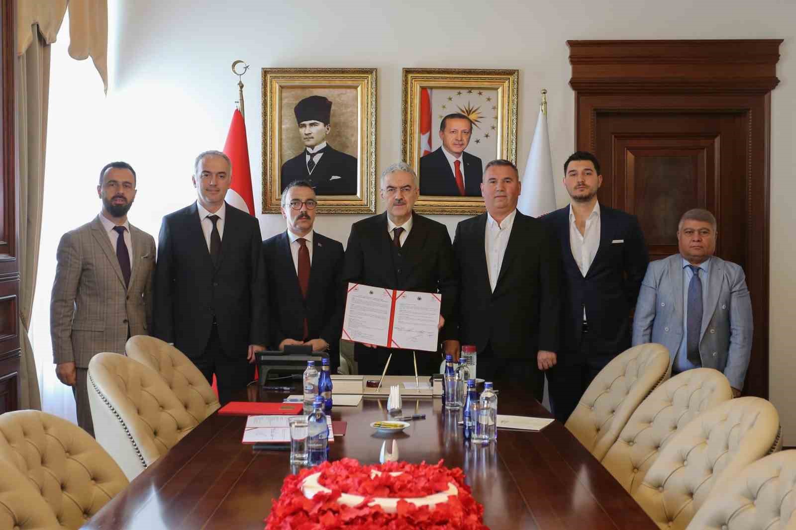 İnegöl’e yeni aile sağlığı merkezi kazandırılıyor