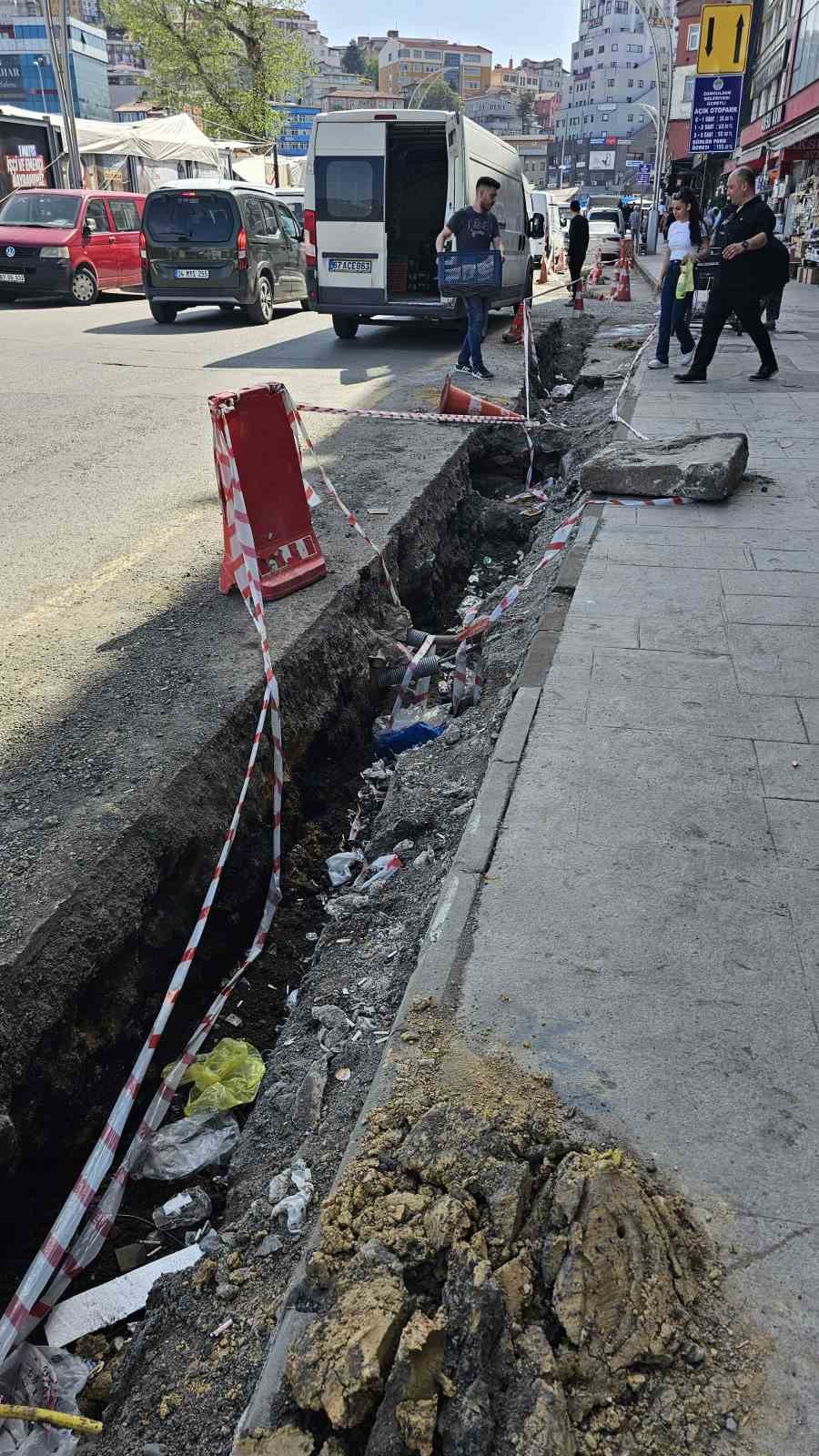 Zonguldak’ta alt yapı çalışması tehlikeye davetiye çıkartıyor