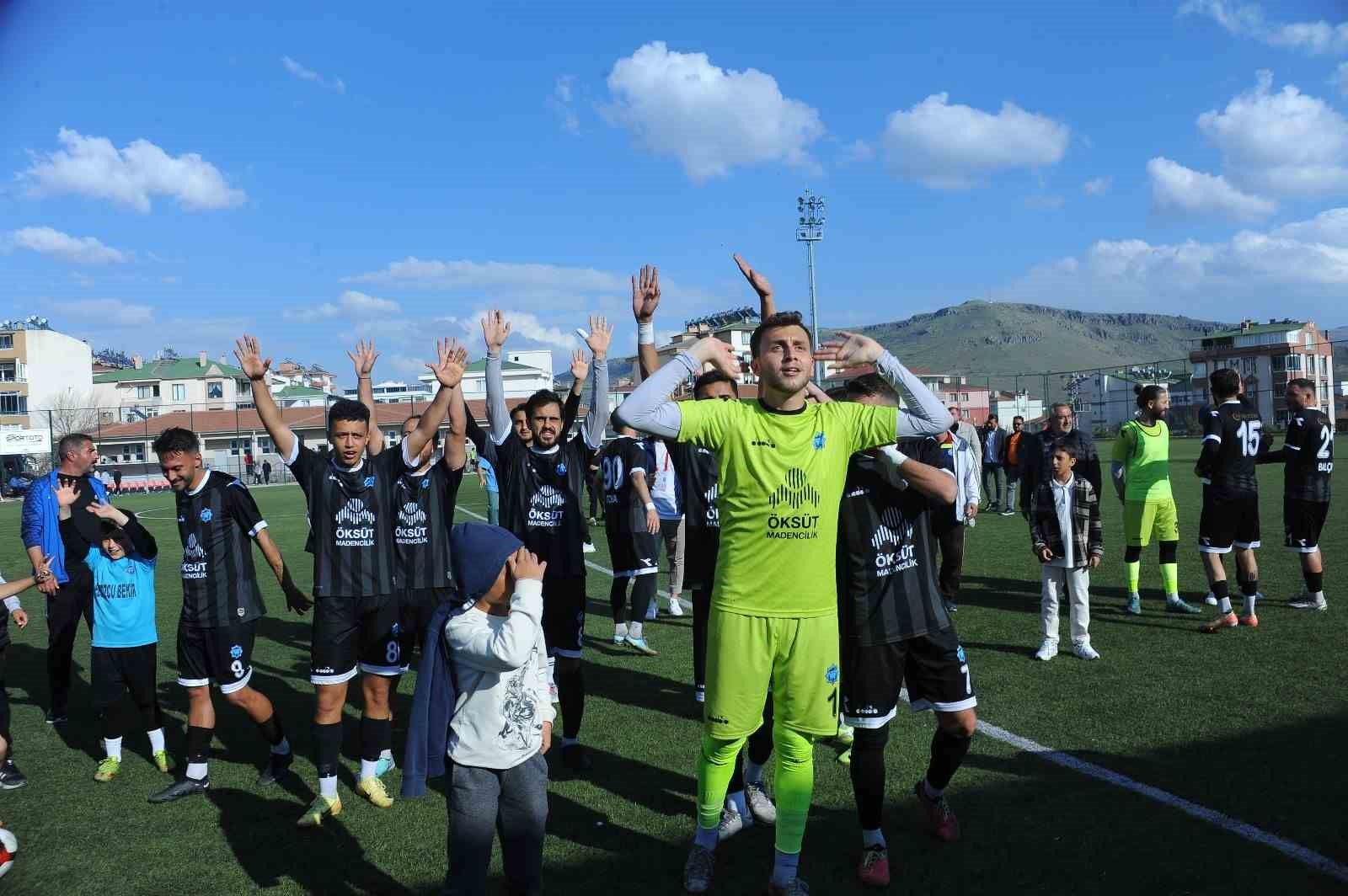 Develigücü rakip filelere 46 gol attı