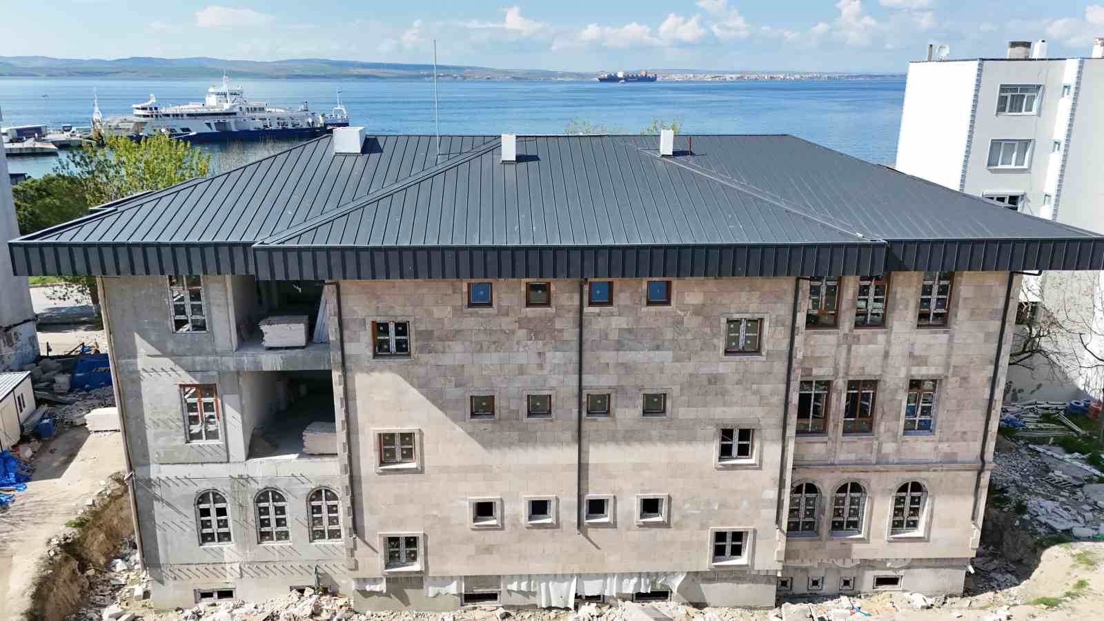 AK Parti’li Gider, Emniyet ve Milli Eğitim yatırımlarını inceledi