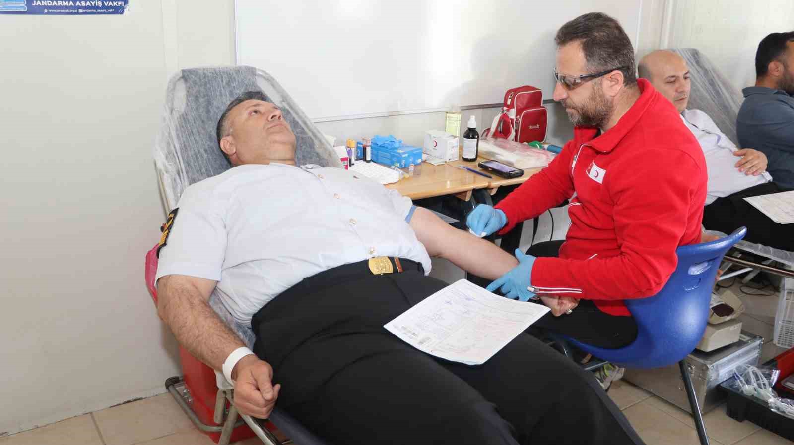 Yozgat’ta Jandarma personeli kan bağışında bulundu