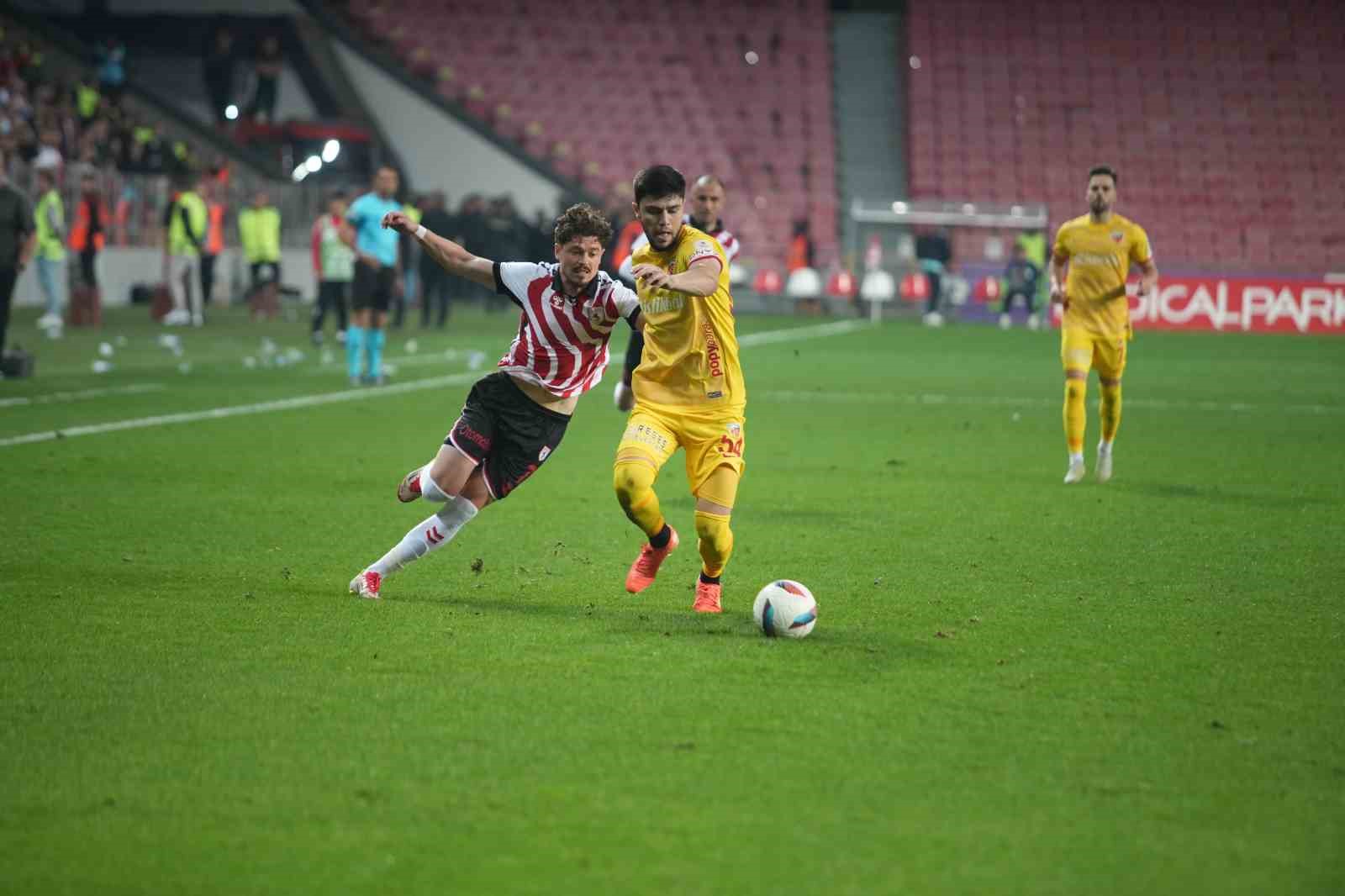 Trendyol Süper Lig: Samsunspor: 2 - Kayserispor: 1 (Maç sonucu)
