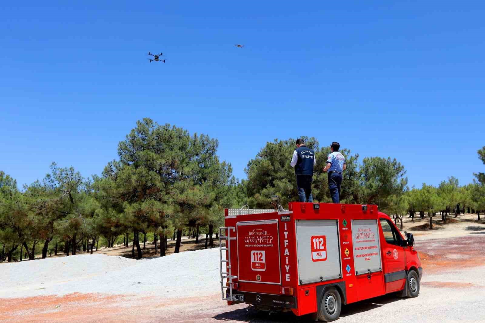 Büyükşehir İtfaiyesi’nden termal drone ile yangın nöbeti