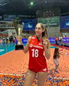 Aydın Büyükşehir Belediyesi Kadın Voleybol Takımı’na pasör çaprazı takviyesi