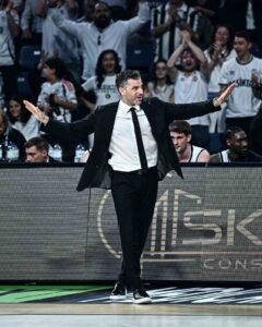 Beşiktaş, Dusan Alimpijevic ile sözleşme yeniledi