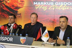 Nurettin Açıkalın: "Kayserispor çok daha iyi yerlere layıktır, bugün ilk adımı atıyoruz"