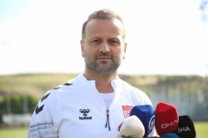 Osman Zeki Korkmaz: "Sivasspor’u layık olduğu konuma getireceğiz"