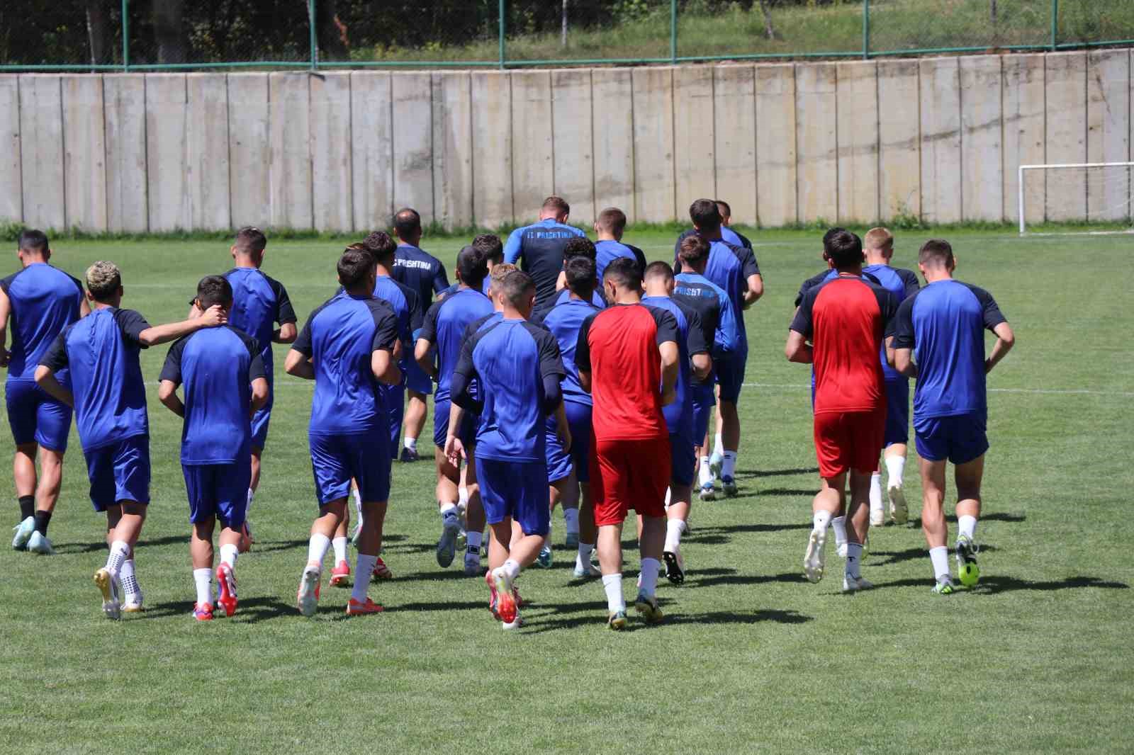 Kosova ekibi FC Prishtina, hazırlıklarını Bolu’da sürdürüyor
