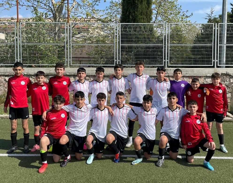 U13’lerde Körfez Gençlerbirliği şampiyon