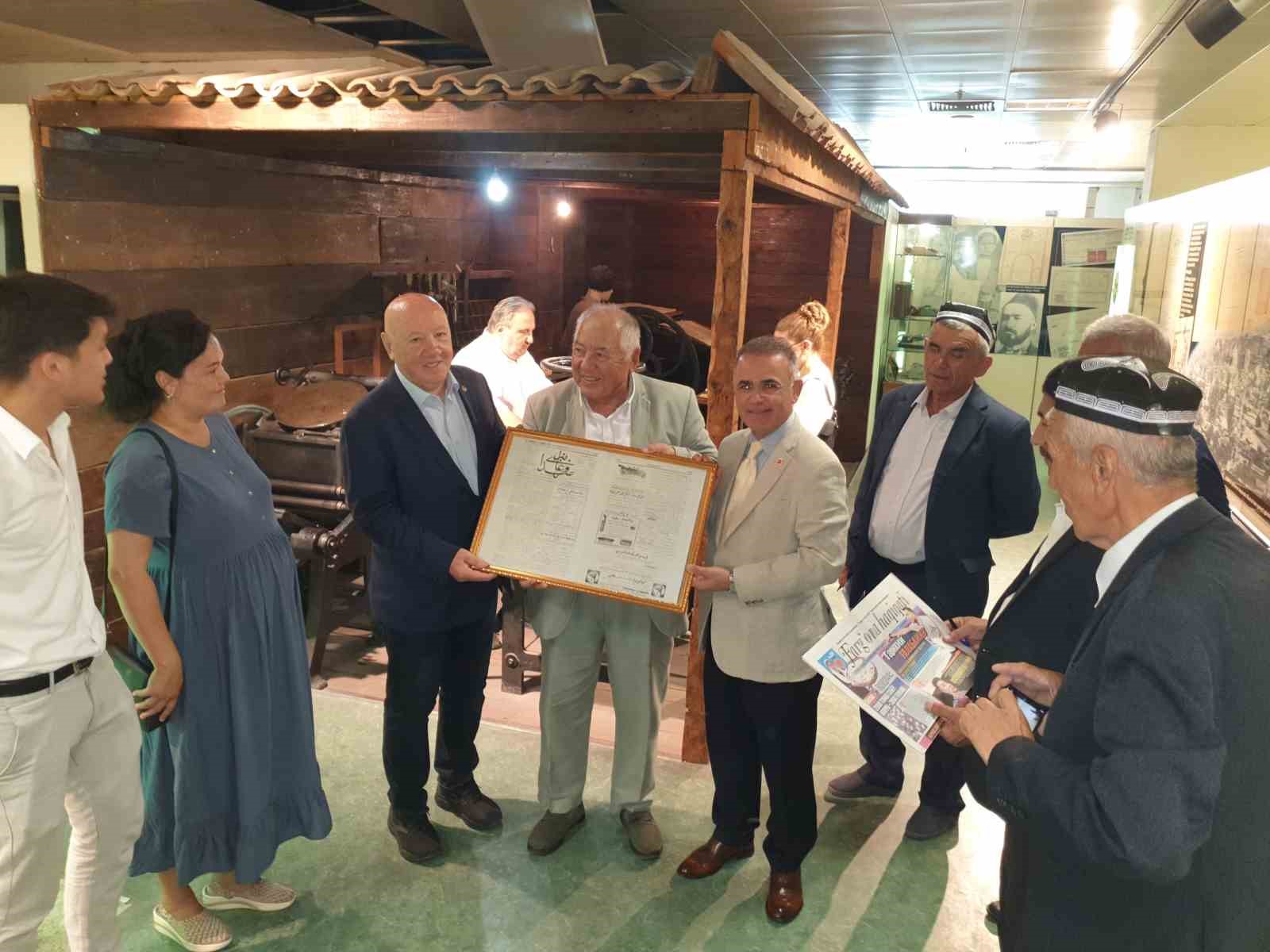 Özbekistan Gazeteciler Birliği’nden Bursa Gazeteciler Cemiyeti’ne ziyaret