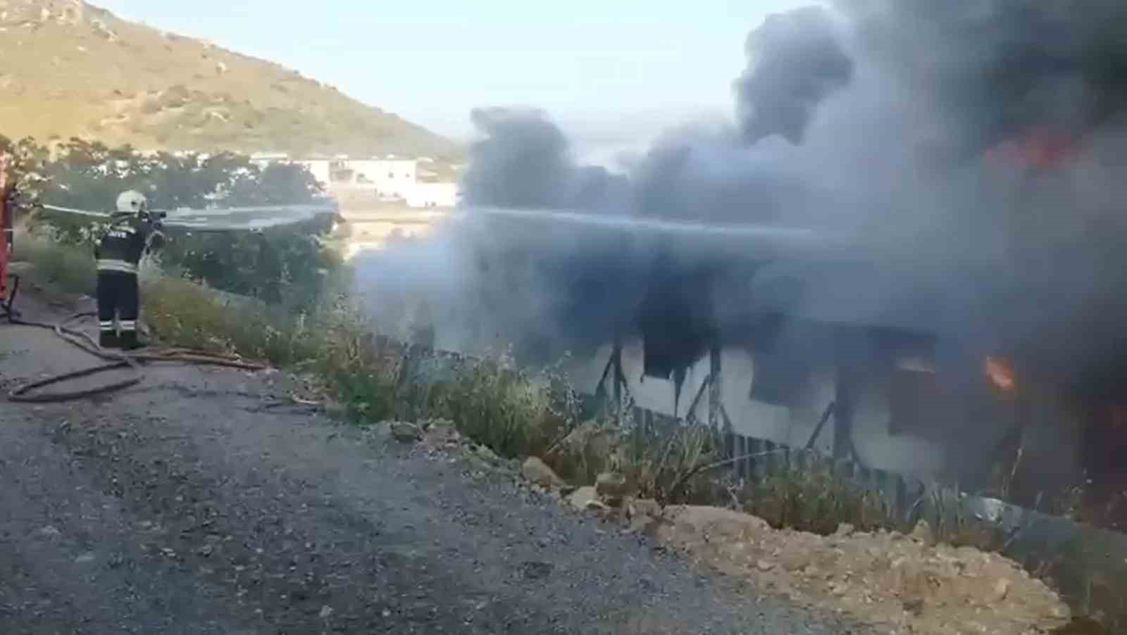 Bodrum’da işçilerin kaldığı konteynerlerde yangın çıktı