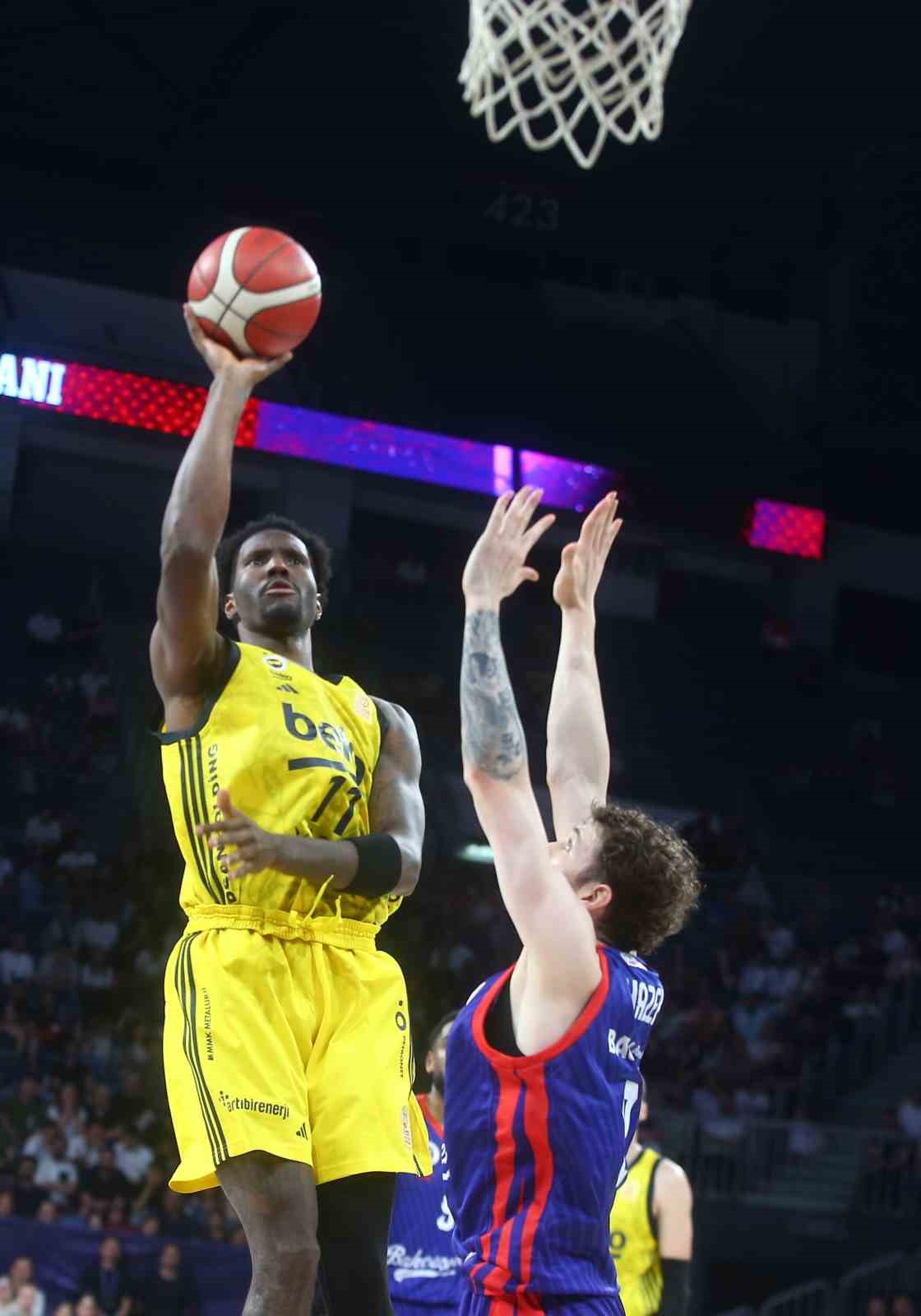 Fenerbahçe, Basketbol Süper Ligi’nde finale yükseldi
