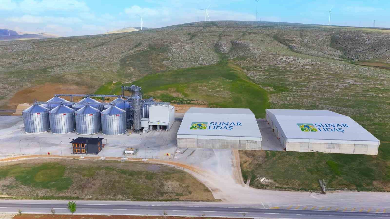 Sunar Yatırım, 2025 hasat sezonunun ilk arpa ve buğdayını deposuna aldı