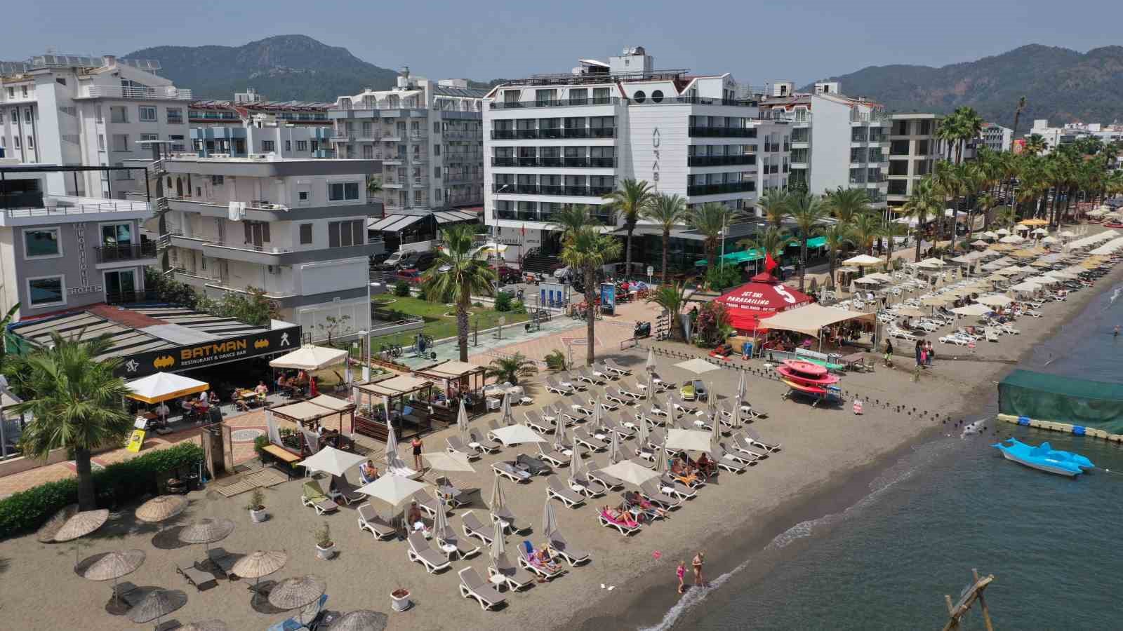 Turizmciler ve tatilciler ’ Marmaris sadece gece hayatından ve o görüntülerden ibaret değil’