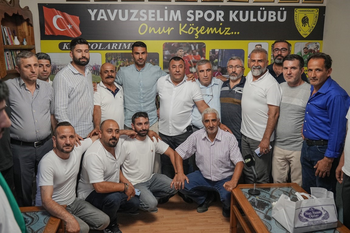 Milli futbolcu Zeki Çelik, futbola başladığı takımı unutmadı