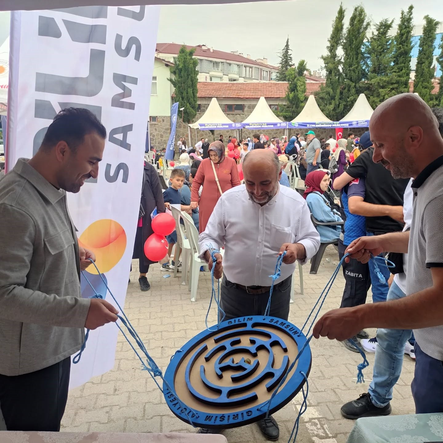 Vezirköprü’de çocuklar şenlikte buluştu
