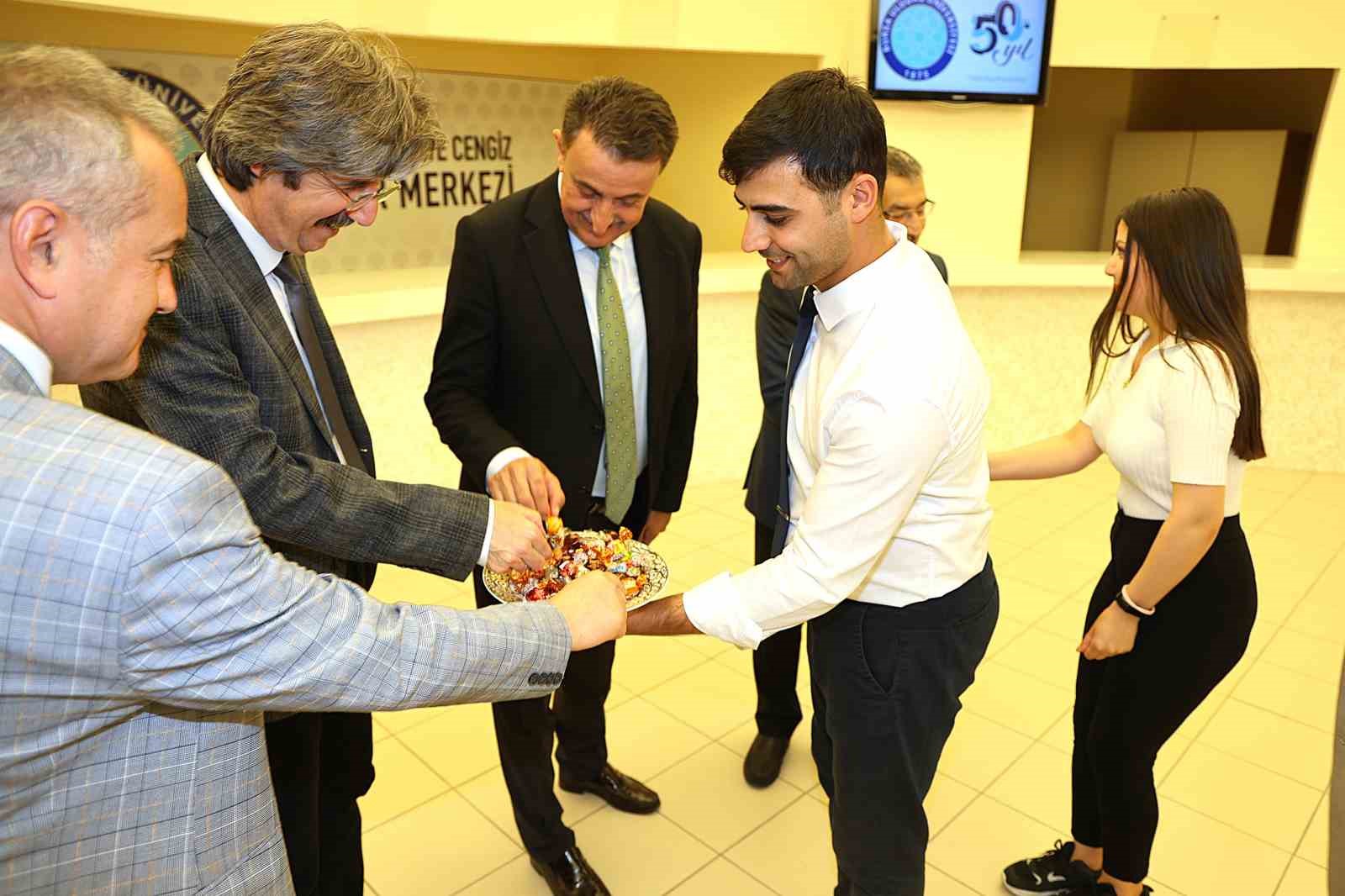 BUÜ’de bayramlaşma sevinci