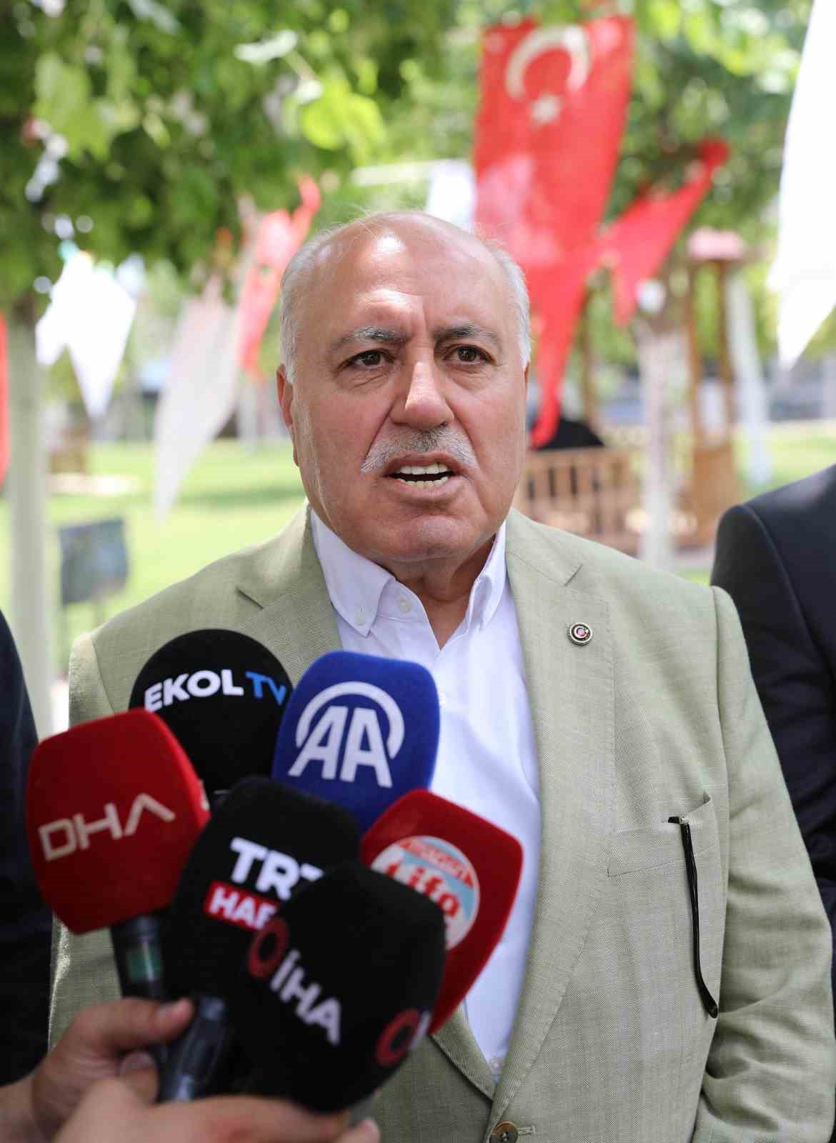 Mardin’de 17. Napolyon Kirazı Festivali düzenlendi
