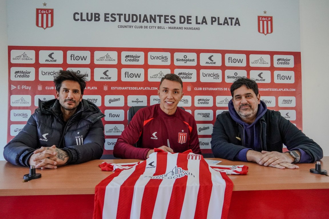 Fernando Muslera, Estudiantes ile sözleşme imzaladı