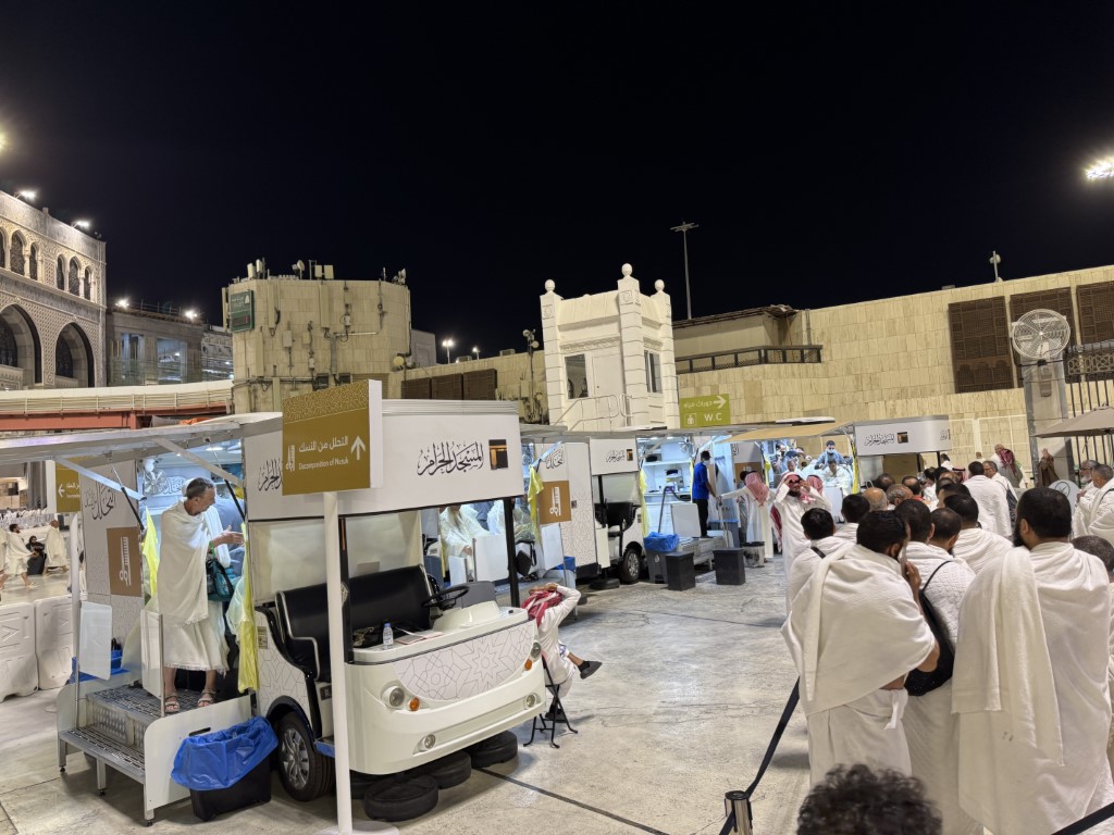 Suudi Arabistan'da hacı adaylarına bedava tıraş