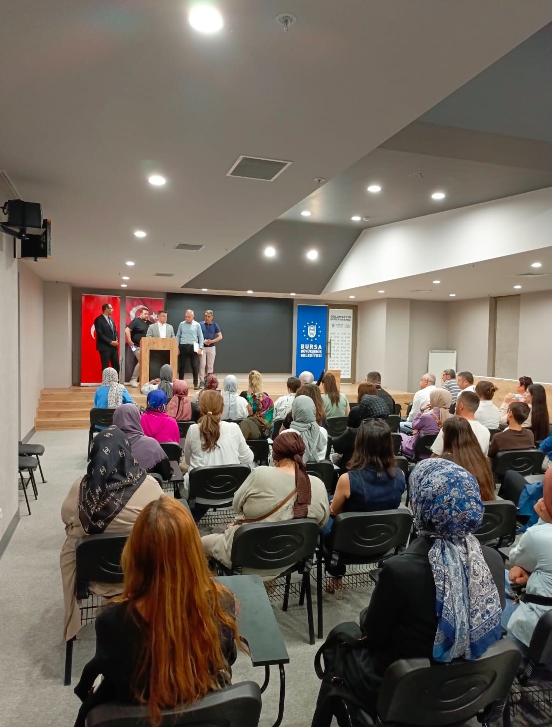 Büyükşehir’den muhtarlara personel desteği