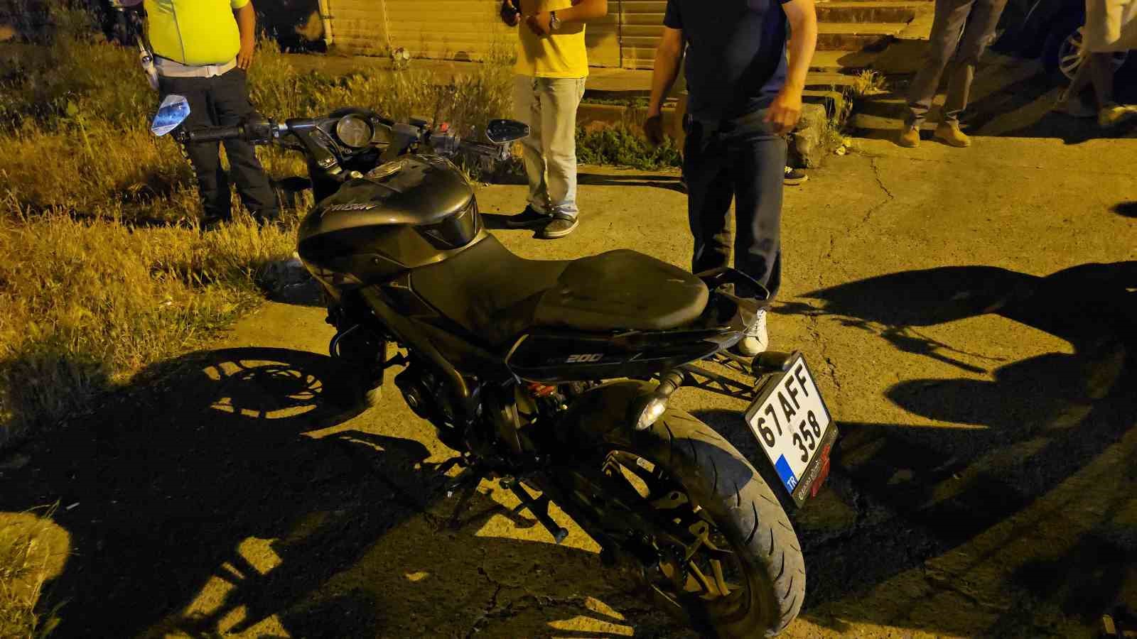Zonguldak’ta kontrolden çıkan motosiklet devrildi: 1 yaralı