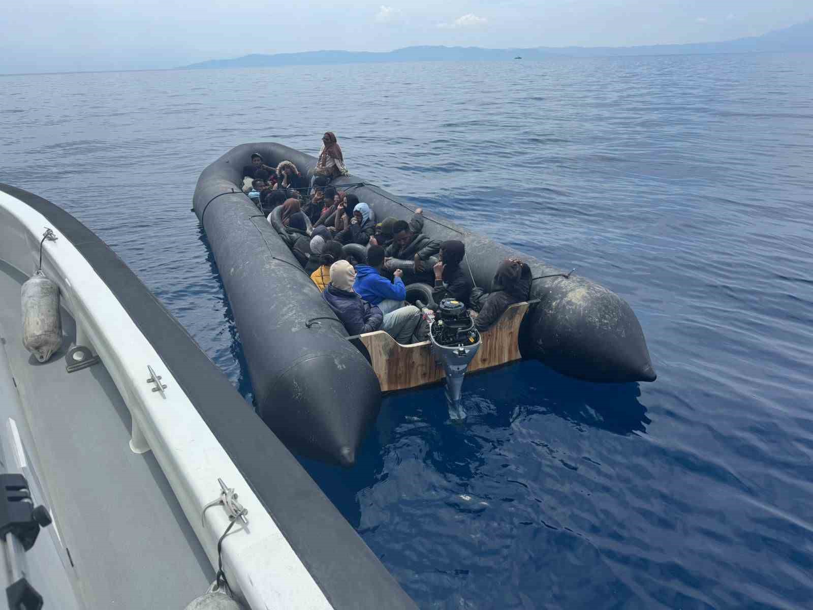 Sahil Güvenlik, hem denizde hem karada yakaladı