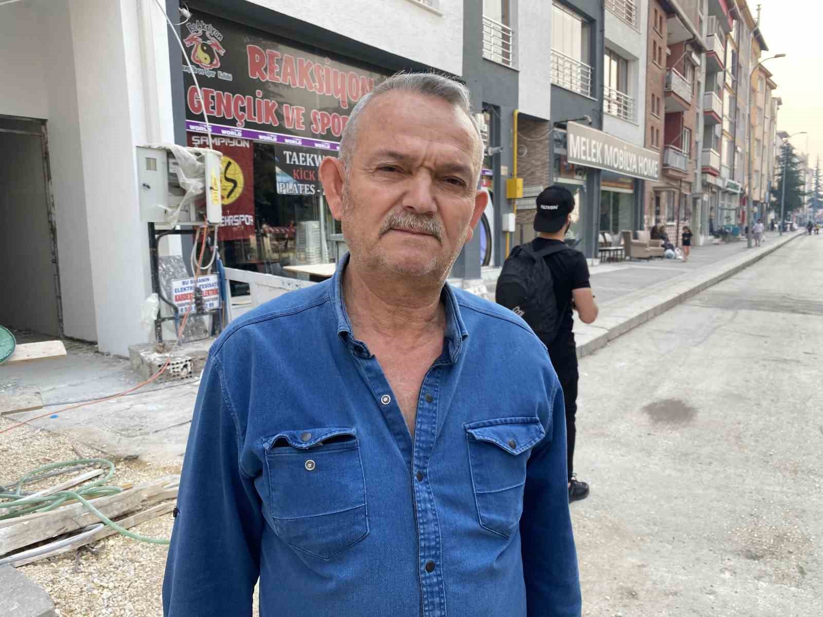 Eskişehir’i kaplayan yangın dumanı ve koku vatandaşı telaşlandırdı