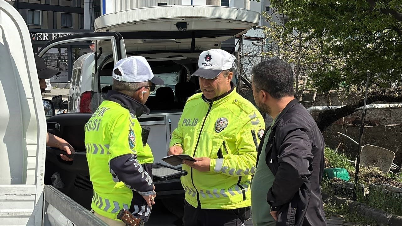 Bolu’da trafik denetimlerinde ceza yağdı: 6 milyon lira
