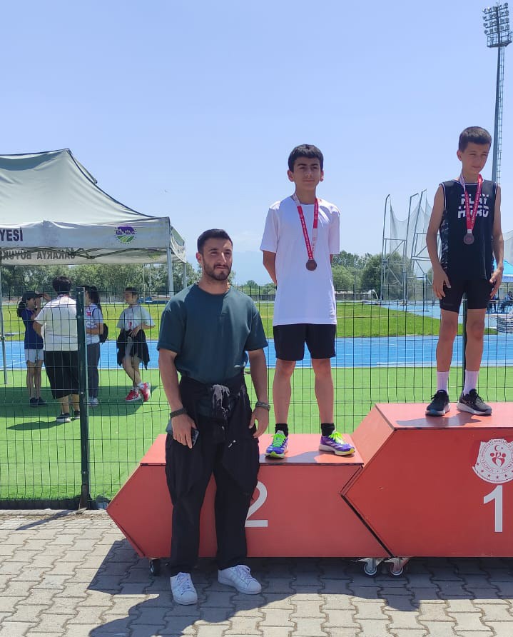 Sakarya Büyükşehir sporcularından derece ve şampiyonluklar