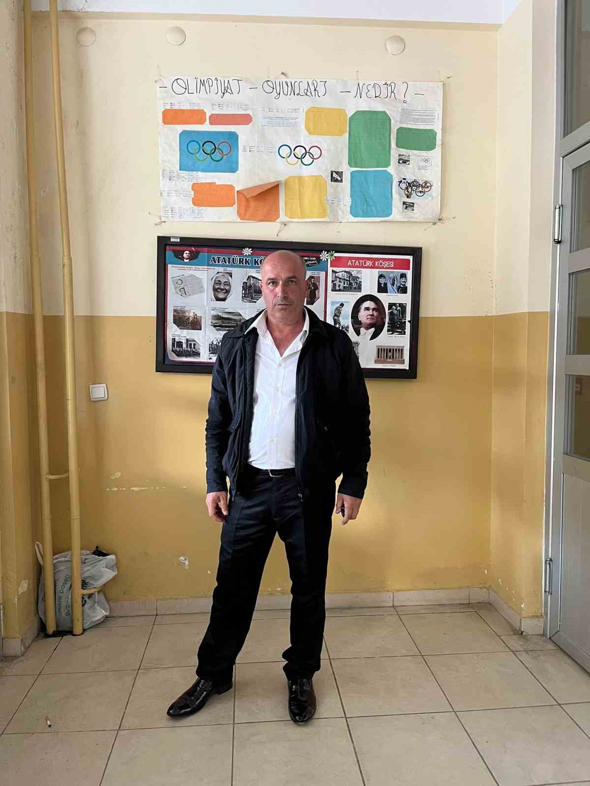 Ölen eşinin yerine muhtar seçildi