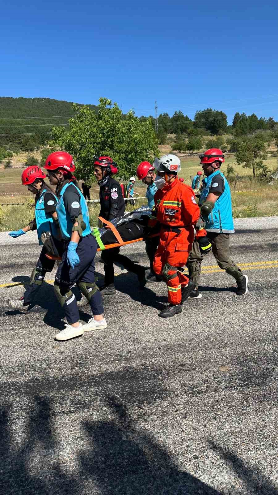 Muğla’da gerçeği aratmayan deprem tatbikatı