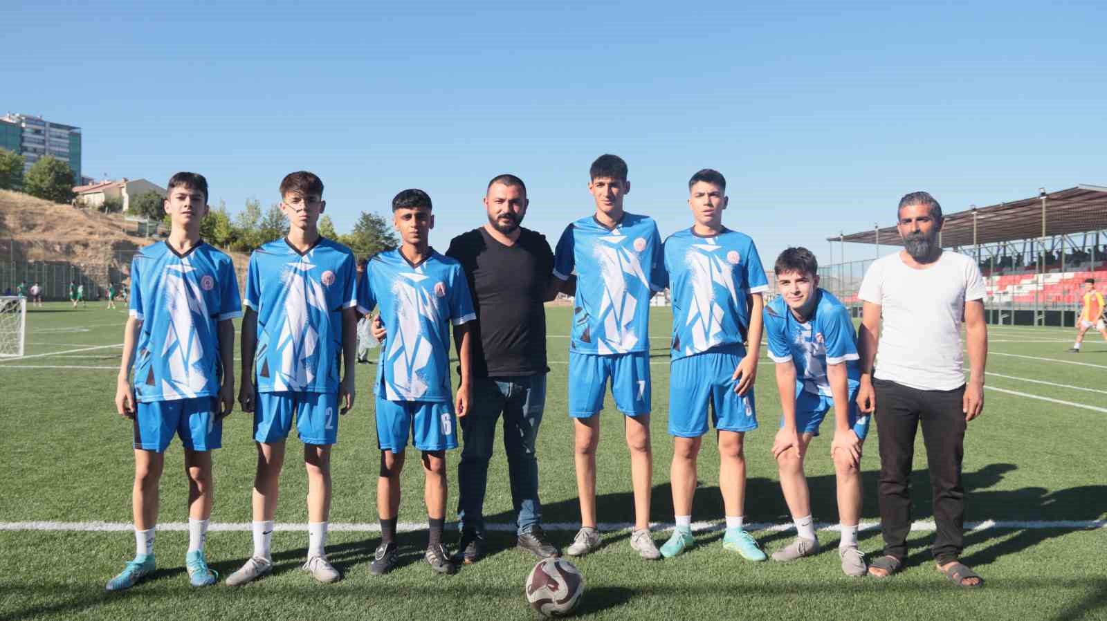 5x5 sokaklar bizim futbol bölge heyecanı Elazığ’da başladı