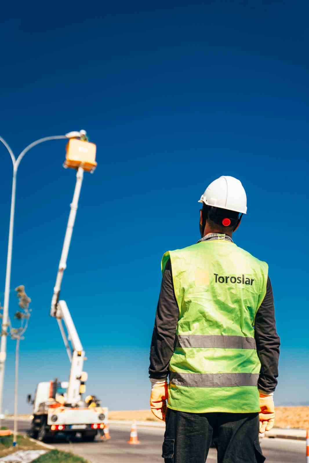Toroslar EDAŞ Mersin’in enerji altyapısını güçlendirmeye devam ediyor
