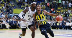 Fenerbahçe, final serisinde 2-0 öne geçti
