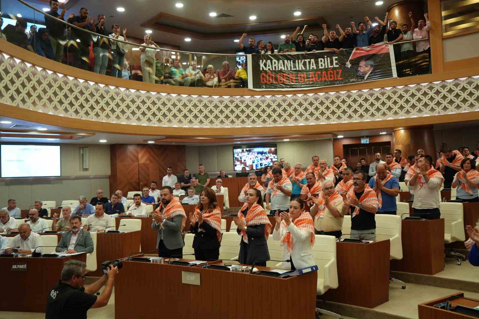 Antalya Büyükşehir Belediye Meclisi, Böcek’in tutuklanmasının ardından ilk kez toplandı