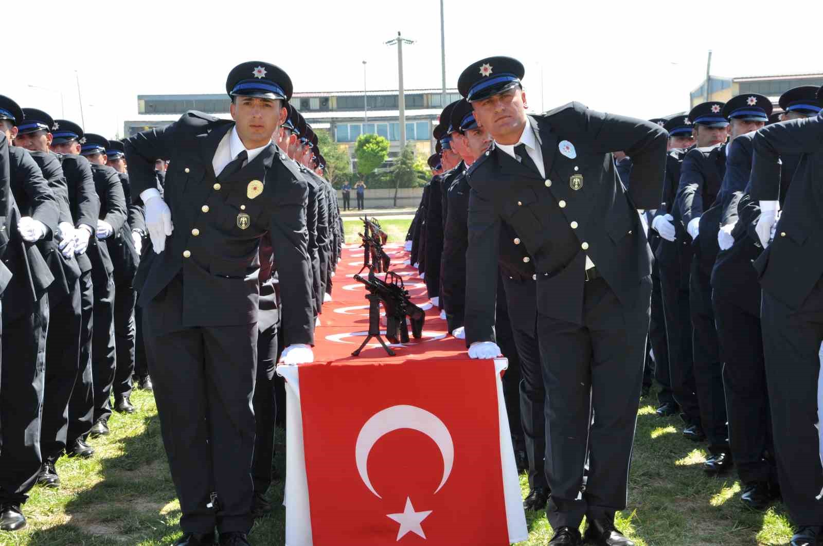 Afyonkarahisar POMEM’den 225 öğrenci mezun oldu