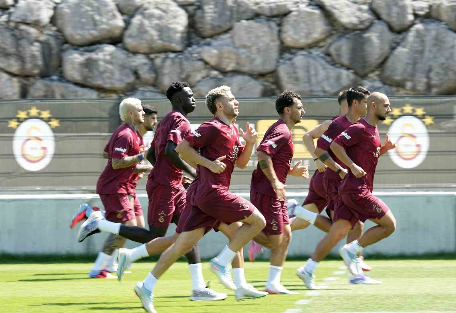 Galatasaray, yeni sezon hazırlıklarına devam etti