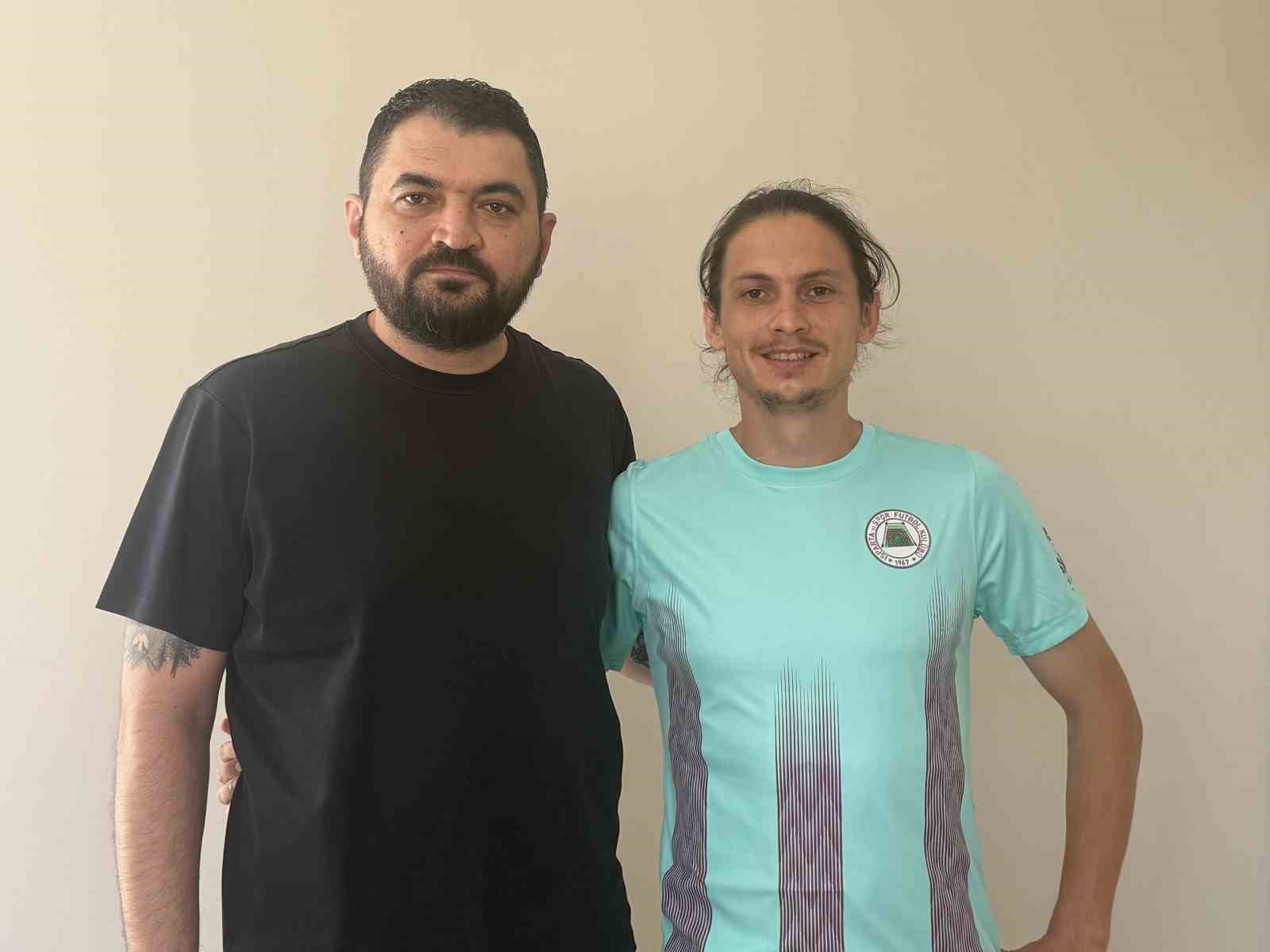 Isparta 32 Spor, orta sahayı güçlendirdi