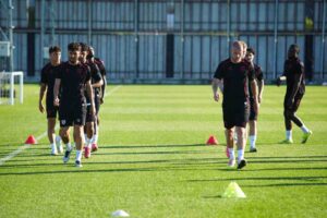 Samsunspor yeni sezona günde çift antrenmanla hazırlanıyor