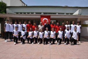 Bahri Tanrıkulu: "Tüm madalyalara talibiz. Başarmak için çok çalışmalıyız"