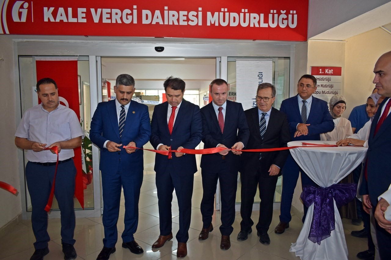 Serinhisar ve kale’ye yeni vergi dairesi müdürlükleri açıldı