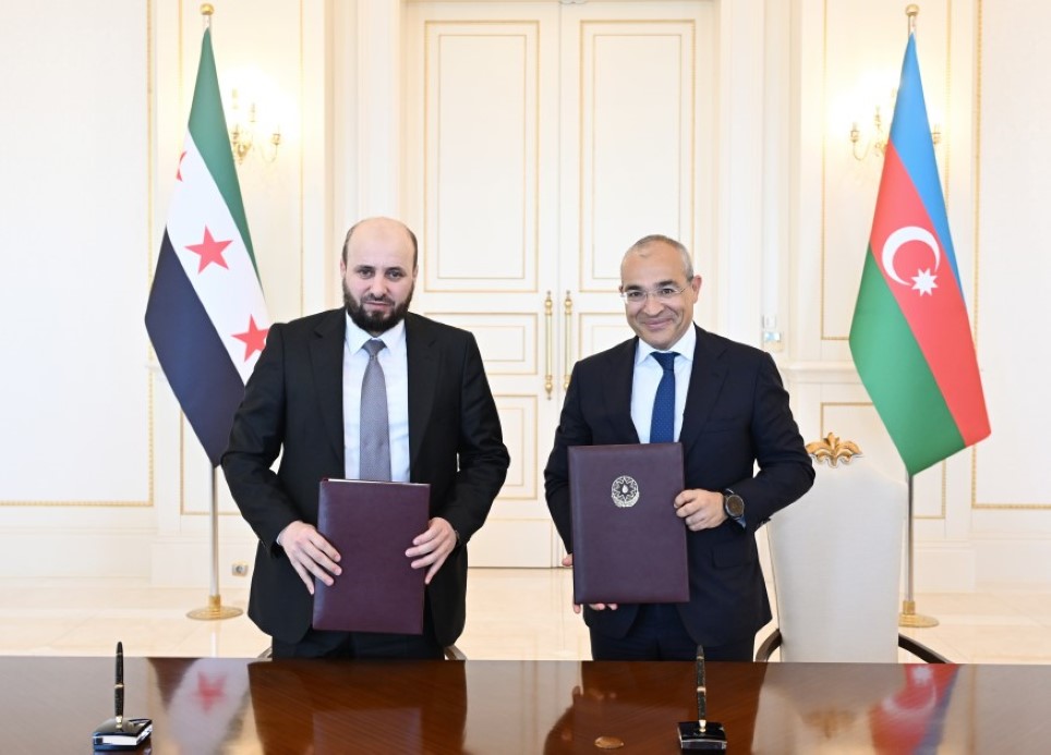 Suriye Devlet Başkanı eş-Şara, Aliyev ile bir araya geldi