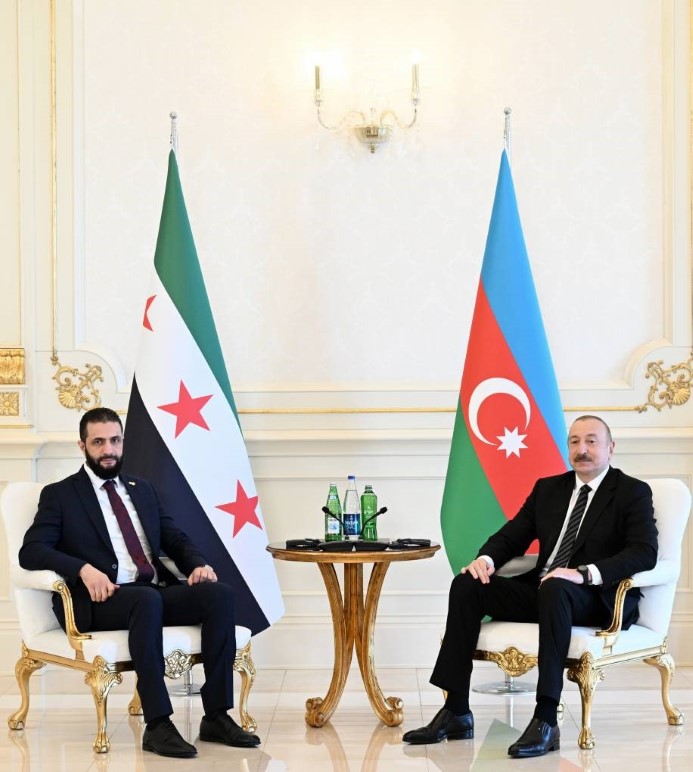 Suriye Devlet Başkanı eş-Şara, Aliyev ile bir araya geldi